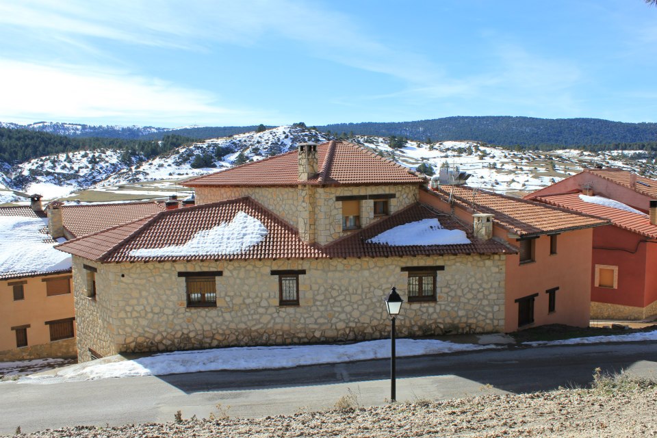 Casa Rural Lahuerta vista por el exterior